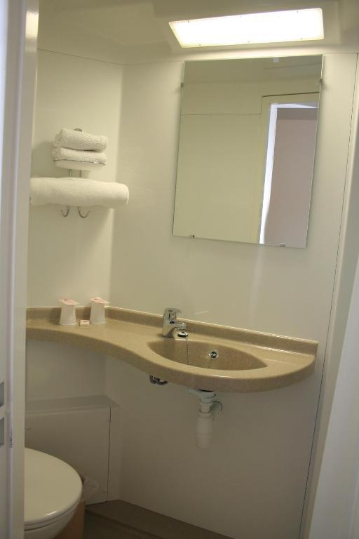 Hotel Macon La Salle Saint-Albain Ngoại thất bức ảnh